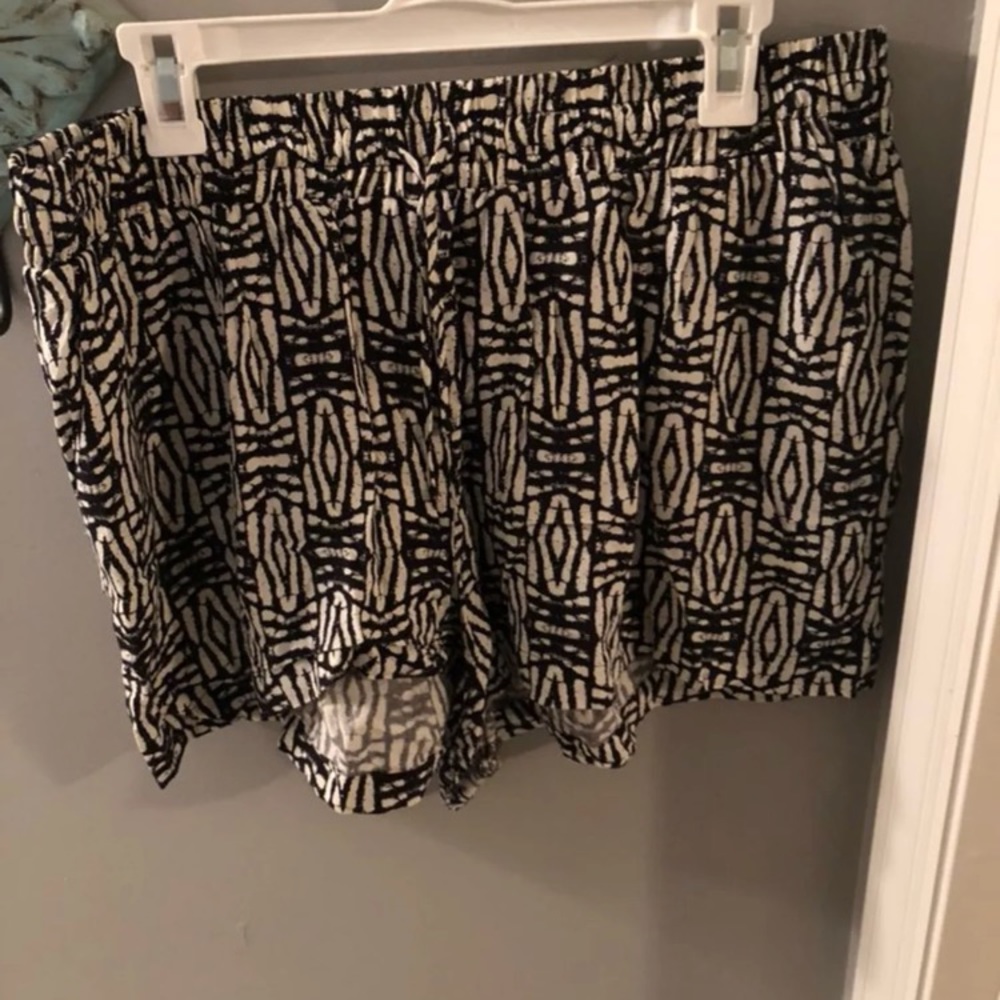 Ava and Viv shorts